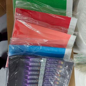 Pulseras Desechables Promocionales DUBAND de Tyvek, Personalizadas con Logotipo a Color, para Eventos, Resistentes al Agua, Duraderas, de 3/4'' y 1'', Impresión por Inyección de Tinta/Láser - Product Image 2