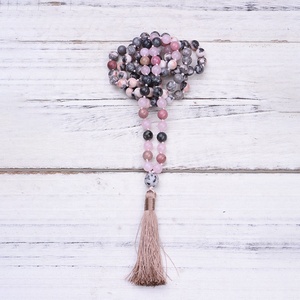 108 Mala tibetano <span class=keywords><strong>preghiera</strong></span> femminile collana di quarzo rosa Mayti Yoga 8Mm 108 Mala naturale Rhodonite pietra collane Yoga gioielli - Product Image 2