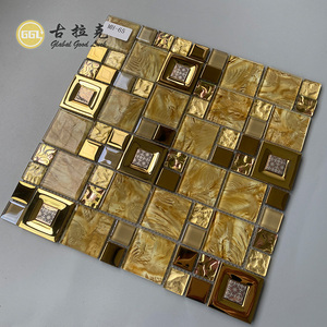 Modernas Baldosas de Mosaico Cuadradas de Vidrio con Incrustaciones Metálicas para Decoración de Interiores de Hoteles, Penthouses, Galerías y Espacios Comerciales - Product Image 1