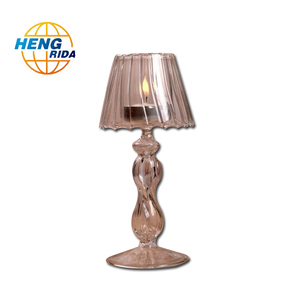 Creativo europeo romantico classico artigianato lampada da tavolo portacandele in vetro per la decorazione della casa - Product Image 1
