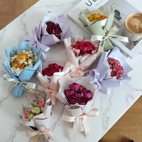 Diffuseur de parfum pour voiture, clip de ventilation, désodorisant, mini bouquet de fleurs séchées naturelles, articles cadeaux personnalisés pour entreprises et mariages