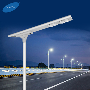 Lampione Stradale <span class=keywords><strong>Solare</strong></span> NanDe Ecologico <span class=keywords><strong>a</strong></span> Risparmio Energetico 80W Tutto in Uno <span class=keywords><strong>LED</strong></span> <span class=keywords><strong>per</strong></span> <span class=keywords><strong>Esterni</strong></span> - Product Image 4