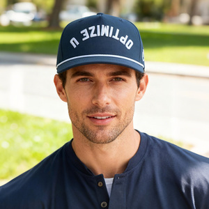 Casquette de baseball en nylon à profil moyen, 5 panneaux, avec logo brodé 3D personnalisé bleu inversé et police arquée, pour le golf et la performance, avec cordon - Product Image 2