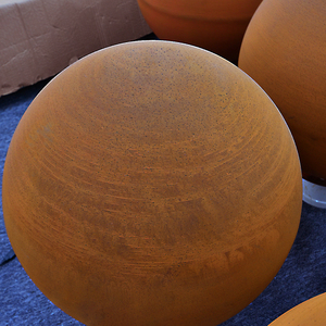 Ensemble <span class=keywords><strong>de</strong></span> boules <span class=keywords><strong>de</strong></span> <span class=keywords><strong>jardin</strong></span> <span class=keywords><strong>en</strong></span> acier Corten rustique <span class=keywords><strong>de</strong></span> luxe décoration extérieure <span class=keywords><strong>en</strong></span> <span class=keywords><strong>métal</strong></span> <span class=keywords><strong>rouillé</strong></span> Yard Art Collection <span class=keywords><strong>de</strong></span> sphères <span class=keywords><strong>en</strong></span> acier Corten - Product Image 4