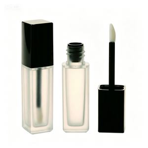 Tubo cuadrado de 5 ml para brillo labial con logo personalizado, serigrafía, plástico, para envasado, con efecto degradado. - Product Image 1