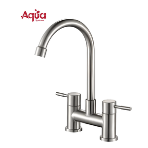 Classic Single-hole Kitchen Faucet With 360 degrees Swivel Spout Hot Cold <b>Bathroom</b> Sink Tap Kitchen Faucet For Hotel Hospital - Product Image 1
