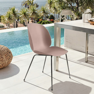 Chaise de salle à manger en plastique Beetle avec cadre métallique, design moderne, personnalisable, idéale pour hôtels, restaurants, salons et extérieurs – Ventes flash - Product Image 1
