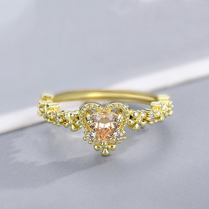 Anello Floreale a Cuore per Donne, Gioiello da Dito Romantico e alla Moda - Product Image 2
