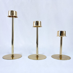 MH-TZ0725 Sätze von <span class=keywords><strong>3</strong></span> hohen goldenen Metall Glasrohr Kerzenhalter Herzstück Metall Kerzenhalter - Product Image 3