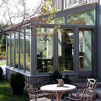Véranda moderne en aluminium et verre pour toutes les saisons avec toit incliné, kit de pavillon mural pour jardin extérieur, patio et usage hôtelier