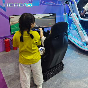 Simulateur de course HEROVR High Replay avec cockpit de course à mouvement pour centre de divertissement - Product Image 5