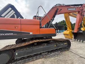 รถขุดตีนตะขาบ Doosan DX225LCA มือสอง ขนาด 23 ตัน เครื่องขุดไฮดรอลิก สำหรับงานก่อสร้าง - Product Image 2