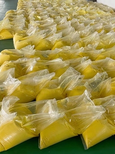 Poudre de revêtement thermodurcissable de peinture de poudre de polyester époxyde hybride <span class=keywords><strong>jaune</strong></span> de l'or RAL1004 - Product Image 2