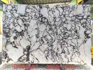 Dalles de marbre Calacatta Viola au design moderne, blanc/violet calcite, garantie 1 an - Italie, pour la construction de maisons et villas, découpées sur mesure - Product Image 4