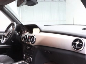 Voiture d'occasion 2015 Mercedes-Benz <span class=keywords><strong>GLK</strong></span> <span class=keywords><strong>300</strong></span> <span class=keywords><strong>4MATIC</strong></span> SUV Édition Extreme Fashion Haute Qualité Conduite à Gauche Essence Vente en Gros - Product Image 2