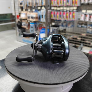 รอกเบทคาสติ้งอัลตร้าไลท์ <span class=keywords><strong>2022</strong></span> อัลเดบารัน BFS พร้อมสปูล MGL รุ่นที่ 3 และระบบ FTB สำหรับตกปลาแบสและปลาเทราท์แบบฟินิส - Product Image 6