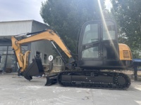 Excavatrice sur chenilles polyvalente de 6 tonnes avec pompe Hengli, engrenage, garantie 1 an, capacité de godet de 0,175 m³, compatible avec plusieurs applications