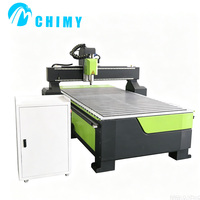 Routeur CNC 3 axes Chenmai pour le travail du bois, moteur de broche 3,2-7,5 kW, précision de positionnement de 0,05 mm, 1300x2500x2000 mm, garantie 1 an