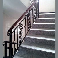 Escaliers en spirale sur mesure Anewson, balustrade en fer forgé, design traditionnel, durable, écologique, sûr, garantie 5 ans, hôtel