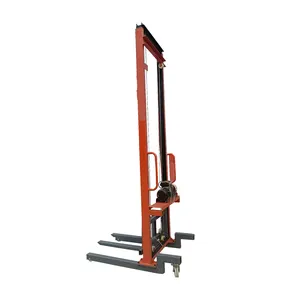 Small mobile site brick loading machine site lifting brick loading truck remote control operation brick lifting machine