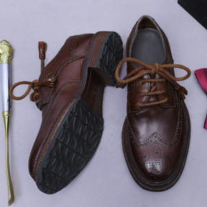 Chaussures décontractées en cuir véritable de haute qualité avec bout carré antidérapant pour le travail Chaussures habillées Oxford pour hommes - Product Image 3