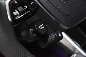 Volante de Coche de Fibra de Carbono Forjado con Fondo Plano y Alcántara para Audi A4 B8 B8.5 A6 C7 C7.5 <span class=keywords><strong>S</strong></span> <span class=keywords><strong>Line</strong></span> 2011 <span class=keywords><strong>2012</strong></span> 2013 2014 2015 2016 - Product Image 6