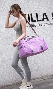 Logo personnalisé grande capacité impression motif sac de voyage extérieur étanche sac polochon sac pour homme - Product Image 6