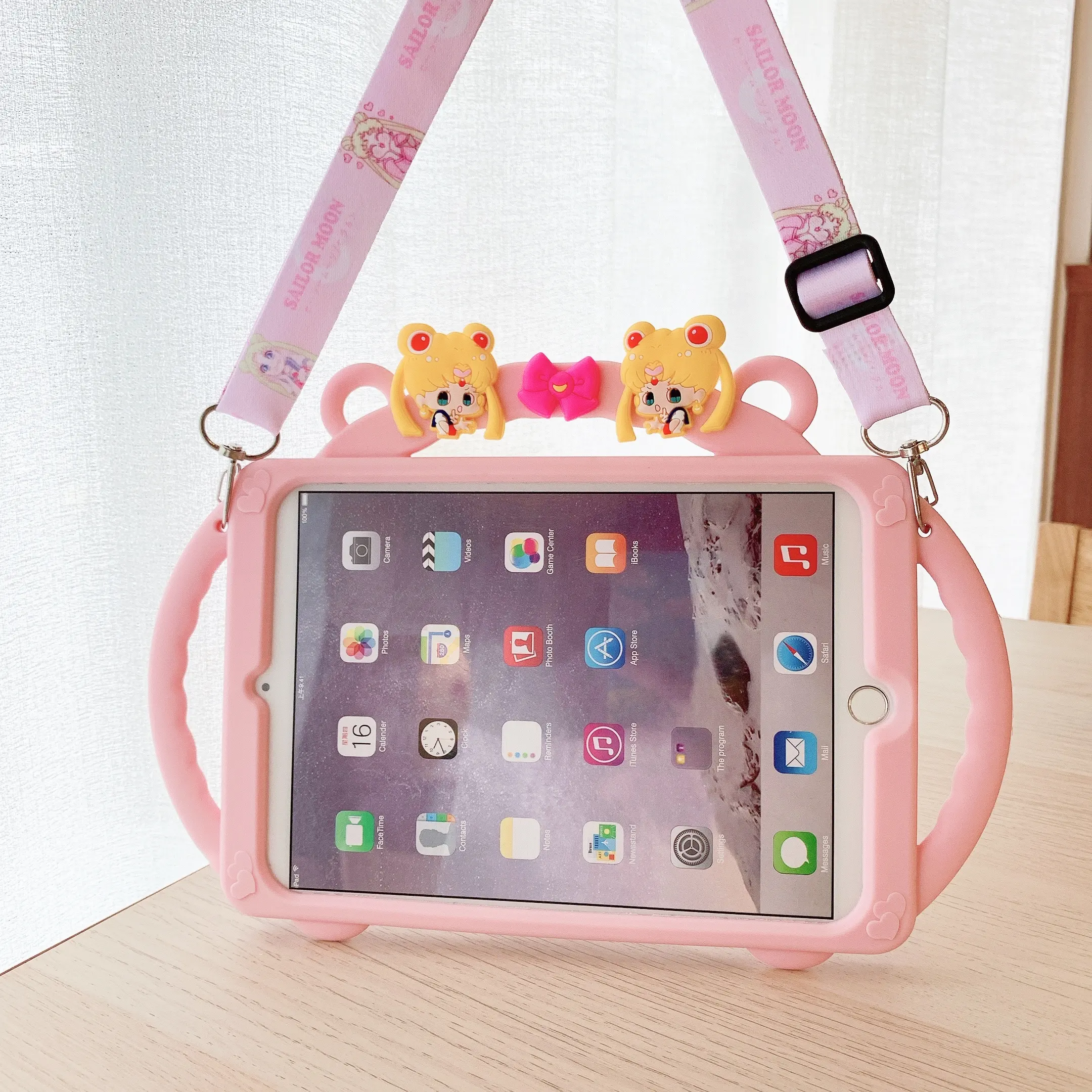 Girls Pink Portable tablet case Fidget Toy for Ipad Mini 6/5/4 with Handle Strap and Stand