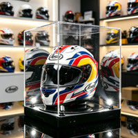 Boîte de présentation de casque en acrylique de qualité supérieure avec éclairage et support rotatif pour casque de moto et de F1