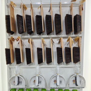 Brosse de nettoyage améliorée 2-en-1 à long manche Brosse à récurer polyvalente pour le plancher, la <span class=keywords><strong>terrasse</strong></span>, la baignoire et le carrelage - Product Image 3