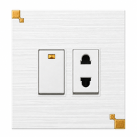 Interrupteur mural intelligent de luxe style pakistanais 4 voies 45A à grain de bois, 6 gangs avec prise universelle, panneau décoratif à bord doré, blanc