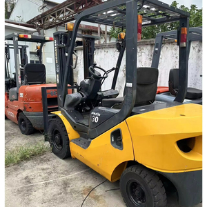 Good Performance komatsu 3 Tons Forklift High Quality Used Original Forklift Komatsu FD30T-17 Sold Cheap - Product Image 1
