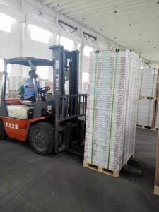 <span class=keywords><strong>Papel</strong></span> <span class=keywords><strong>Autocopiativo</strong></span> Carbonizado NCR, 100% Pulpa de Madera, 1-6 Capas, Marca JINGCHENG, 48gsm-120gsm, Rollo, Impresión a 4 Colores - Product Image 4