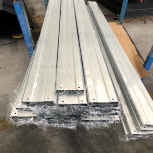 Ringhiera Laterale in Alluminio Anodizzato Antiruggine - Protezione Laterale Resistente per Camion Frigoriferi - Product Image 6