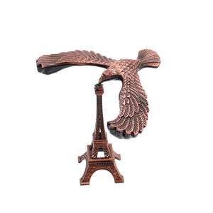 Decoración de <span class=keywords><strong>Águila</strong></span> de la Torre Eiffel de París, Adorno de Metal Antiguo Personalizado, Adorno de Animales de Peltre de Francia, Recuerdo de Viaje - Product Image 2
