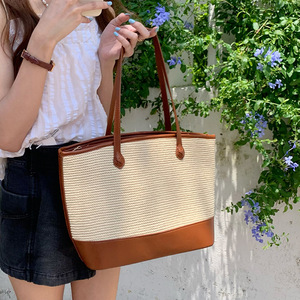 Woven Straw Tote <b>Bag</b> Large Capacity Brown Solid Color Zipper Closure Women's Summer Shoulder <b>Bag</b> - Product Image 1