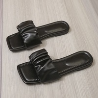Sandales plates à bout ouvert pour femmes, à une seule bride, noires, à semelle souple, pour l'extérieur, la plage, les vacances, le printemps