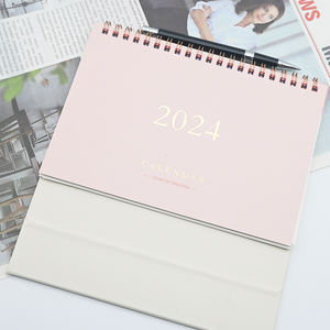 Calendario de Escritorio Decorativo con Grabado Láser, Calendario Perpetuo de Metal y Aluminio Personalizado con Logotipo Moderno - Product Image 4