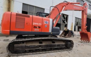 รถขุดใช้แล้ว Zx200-3ฮิตาชิสำหรับขายในลานเซี่ยงไฮ้ - Product Image 5