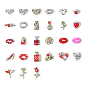 Qianya <span class=keywords><strong>2023</strong></span> <span class=keywords><strong>saint</strong></span> <span class=keywords><strong>valentin</strong></span> <span class=keywords><strong>ongles</strong></span> diamant ornement 3D lèvre coeur amour Logo strass Nail Art décorations nouvelle marque <span class=keywords><strong>ongles</strong></span> breloques - Product Image 2