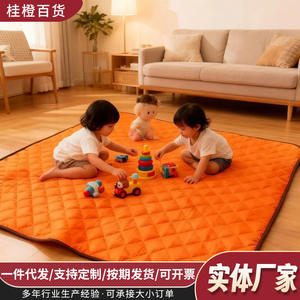 เสื่อปิกนิกกันน้ำสำหรับตั้งแคมป์กลางแจ้ง รูปทรงสี่เหลี่ยมผืนผ้า ผ้าอ๊อกซ์ฟอร์ดหนา พกพาสะดวก ทำความสะอาดง่าย - Product Image 2