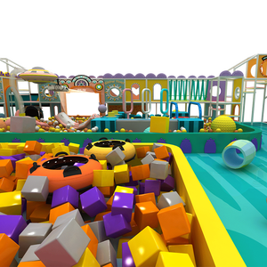 Parc de trampolines intérieur coloré Pokiddo de 423 m², conçu pour les enfants de 3 à 12 ans, espace de jeu idéal pour les week-ends - Product Image 5