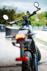 8000W 60V Talaria Sting R MX4 Mx5 Super Motos Moto Tout-Terrain avec CE US Stock Vélo Hybride Électrique - Product Image 6