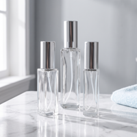 Flacon pulvérisateur de parfum de voyage rechargeable à faible MOQ, 5ml 10ml 20ml, atomiseur en verre rectangulaire, format de poche portable, anti-fuite, emballage carton