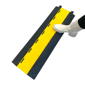 Cubierta de cable de seguridad para carreteras, duradera, de 1, 2 o 3 canales, 20 mm de altura, para exteriores, de alta resistencia, para eventos, protección de cables en el suelo. - Product Image 3
