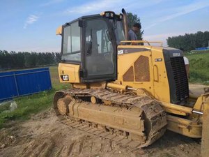 Bulldozer sur chenilles Caterpillar D5K d'occasion à haut rendement Bulldozer CAT D6G d'occasion japonais en stock - Product Image 3
