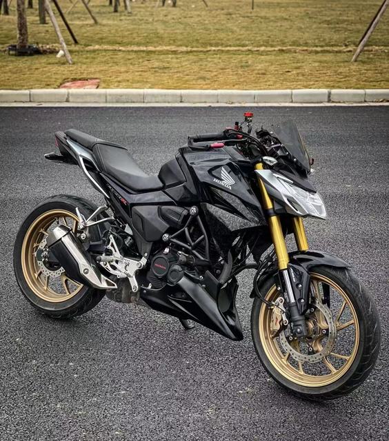 Honda CB 190 specs: Engine, Performance & Features