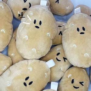 卸売可愛いポテトキーホルダー ソフトプラッシュ野菜ぬいぐるみ かわいい食べ物ペンダント バッグ/車用 OEMカスタムキーリング - Product Image 1