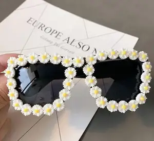 2019卸売メガネ夏ファッション女性眼鏡アクセサリージュエリービーチ旅行サングラス外