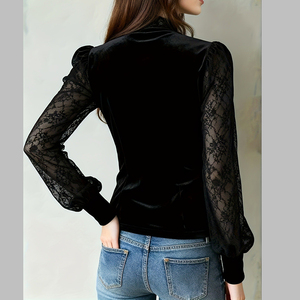 Blusa de terciopelo vintage con cuello en V y mangas abullonadas con botones para mujer 2026, lujosa blusa de terciopelo negro con mangas de encaje - Product Image 2